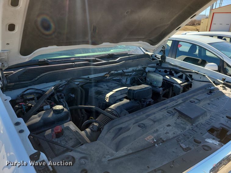 image for item JG9429 2017 Chevrolet Silverado 2500HD  pickup truck