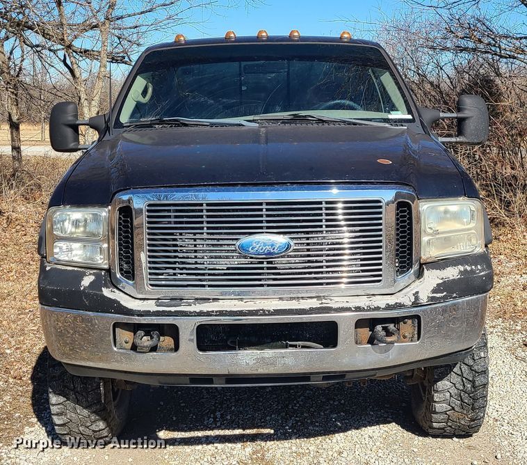 image for item JG9432 2000 Ford F250 Super Duty  SuperCab pickup truck