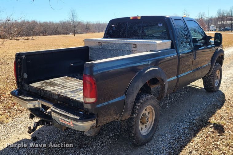 image for item JG9432 2000 Ford F250 Super Duty  SuperCab pickup truck