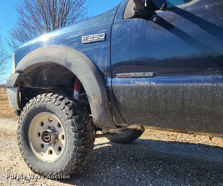 image for item JG9432 2000 Ford F250 Super Duty  SuperCab pickup truck