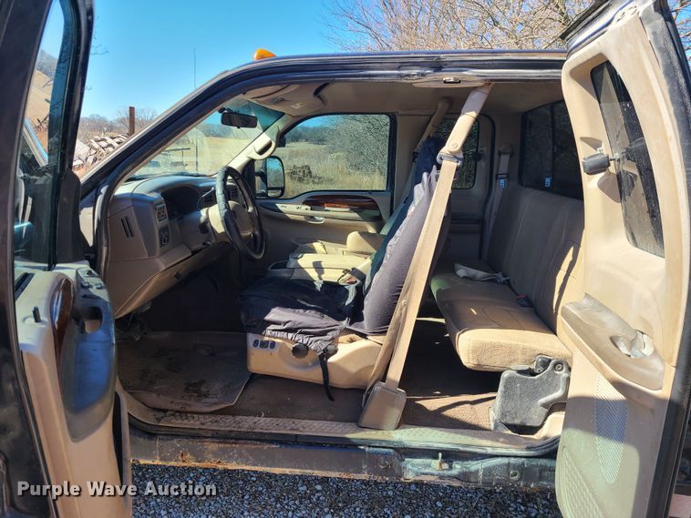 image for item JG9432 2000 Ford F250 Super Duty  SuperCab pickup truck