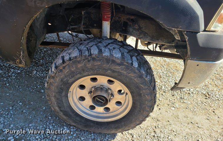 image for item JG9432 2000 Ford F250 Super Duty  SuperCab pickup truck