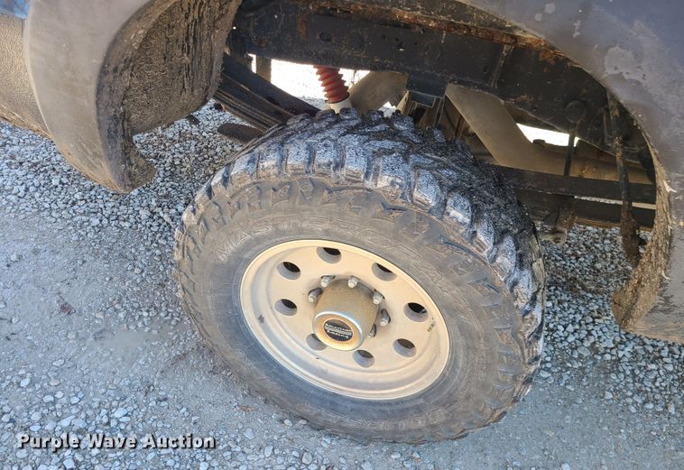 image for item JG9432 2000 Ford F250 Super Duty  SuperCab pickup truck