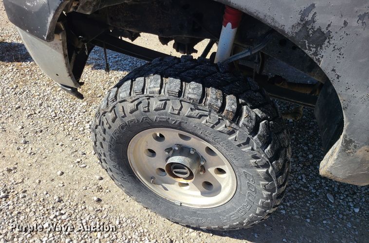 image for item JG9432 2000 Ford F250 Super Duty  SuperCab pickup truck