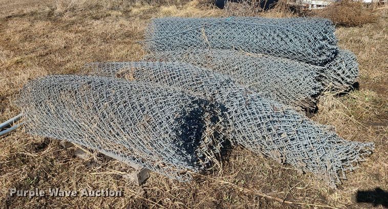 image for item JG9433 (7) rolls of chain link fence