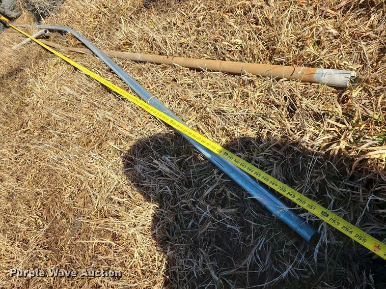 image for item JG9433 (7) rolls of chain link fence