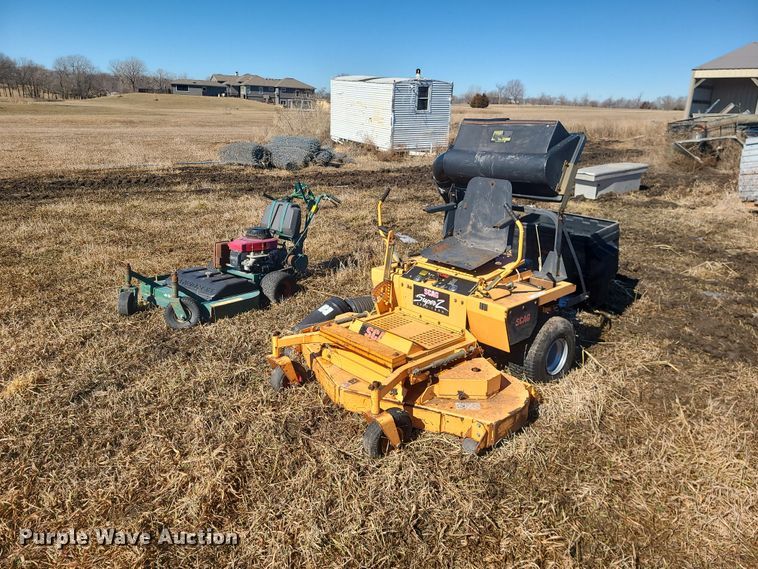 image for item JG9435 (2) mowers