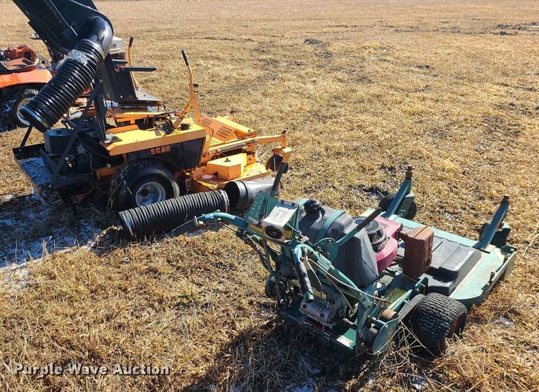 image for item JG9435 (2) mowers