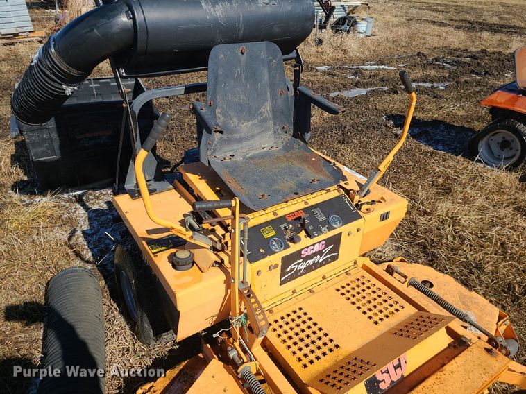 image for item JG9435 (2) mowers