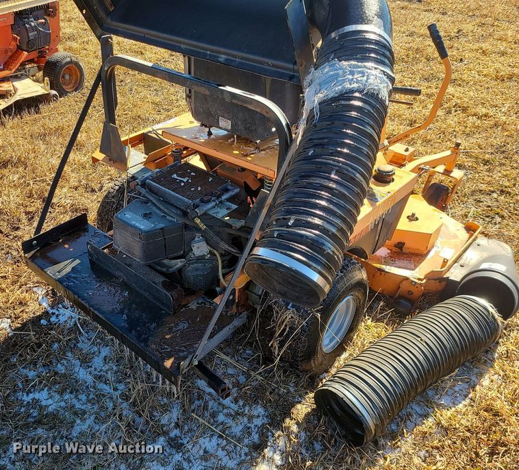 image for item JG9435 (2) mowers