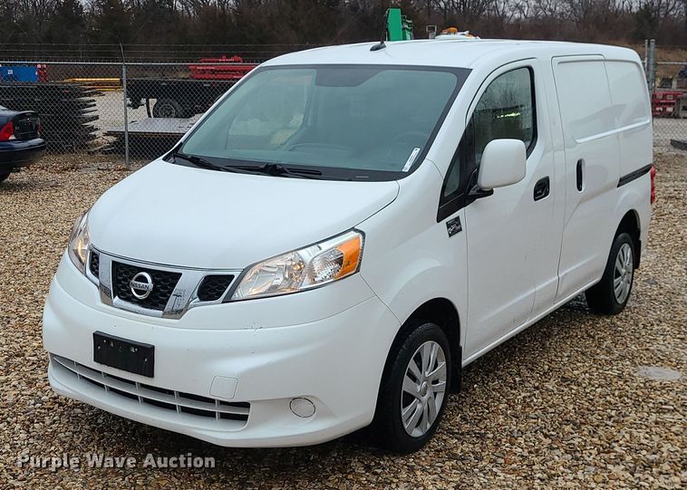 image for item JG9443 2019 Nissan NV200  van