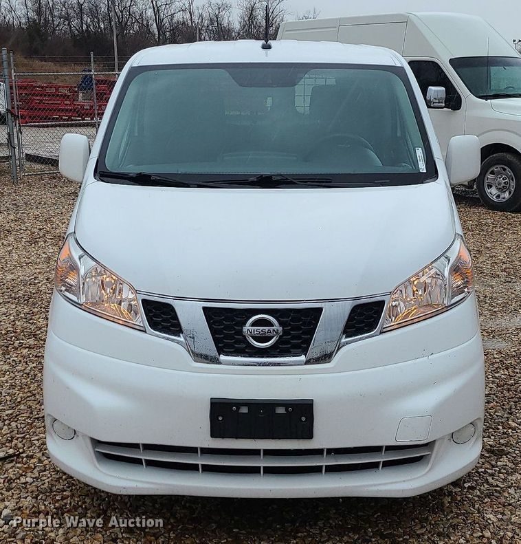 image for item JG9443 2019 Nissan NV200  van