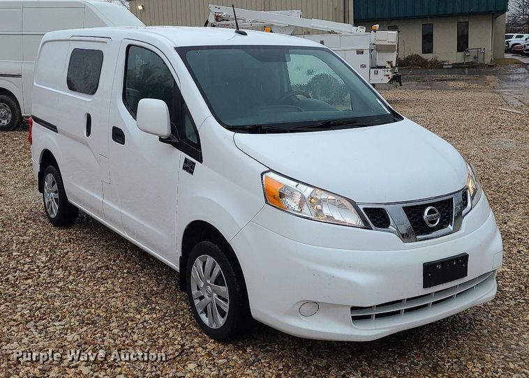 image for item JG9443 2019 Nissan NV200  van