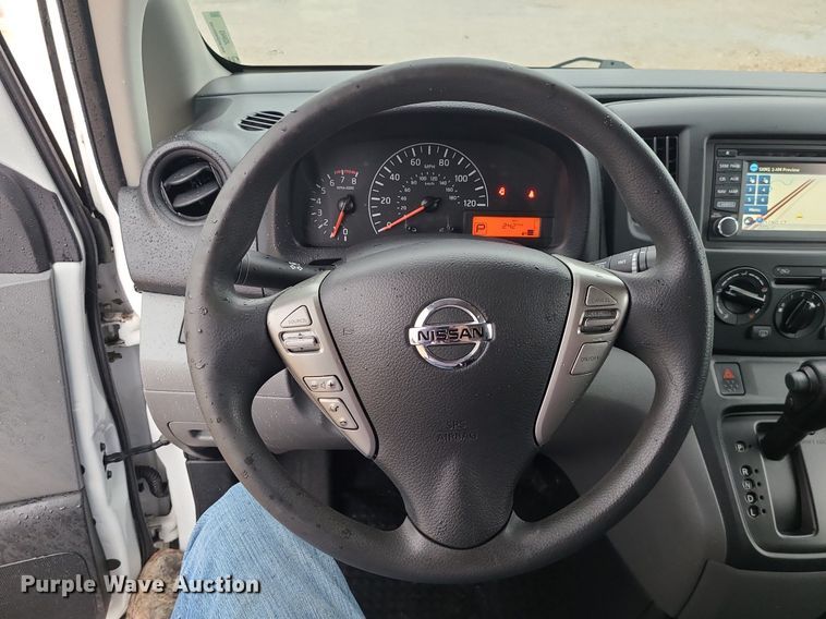 image for item JG9443 2019 Nissan NV200  van