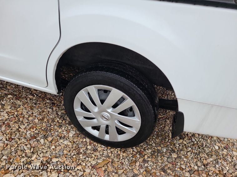 image for item JG9443 2019 Nissan NV200  van
