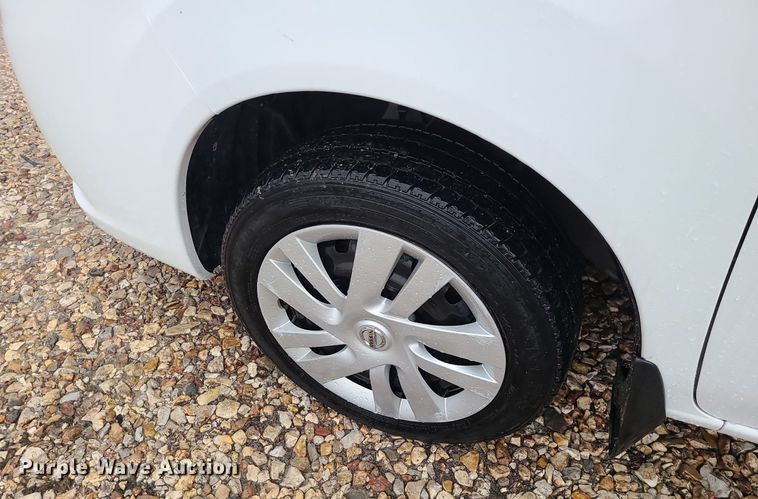 image for item JG9443 2019 Nissan NV200  van