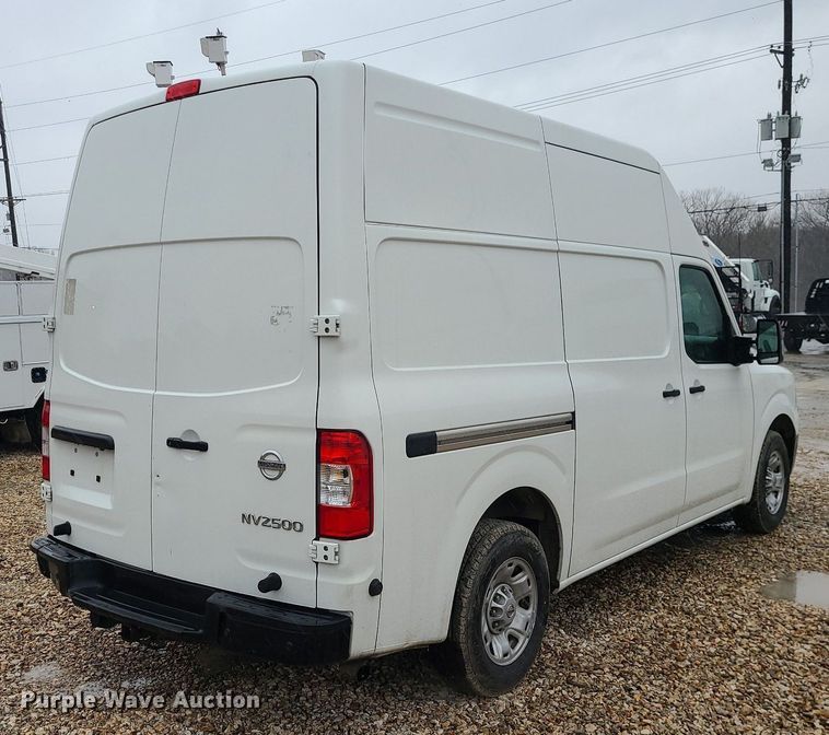 image for item JG9444 2018 Nissan NV2500  van