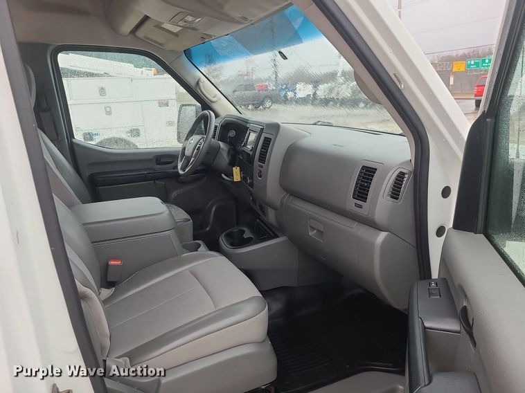 image for item JG9444 2018 Nissan NV2500  van
