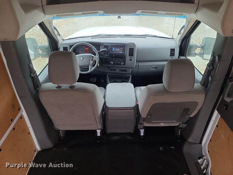 image for item JG9444 2018 Nissan NV2500  van