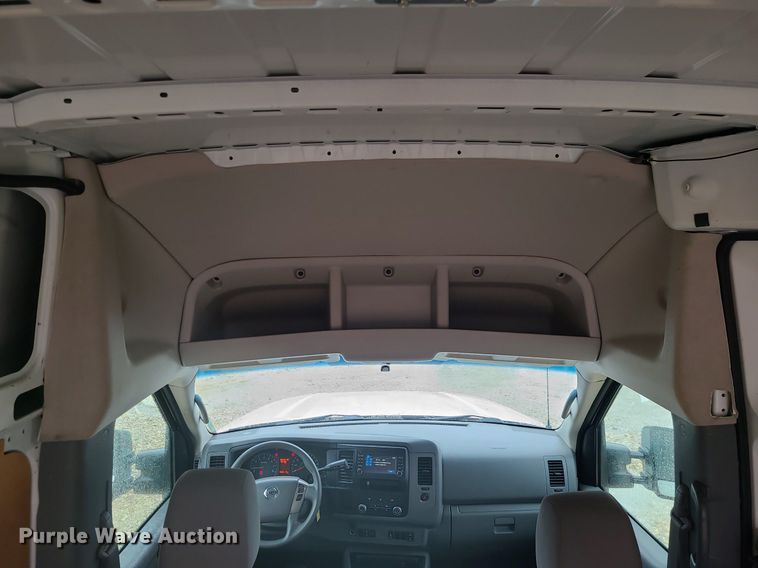 image for item JG9444 2018 Nissan NV2500  van