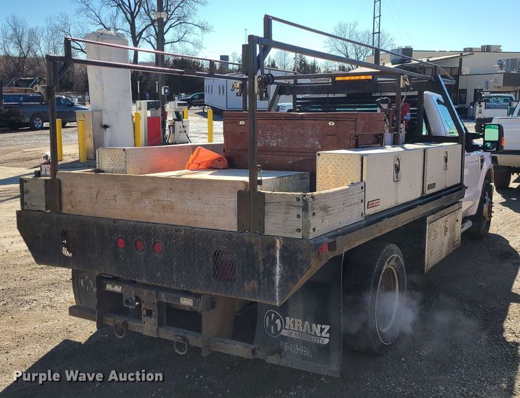 image for item JG9450 2008 Ford F350 Super Duty  flatbed pickup truck