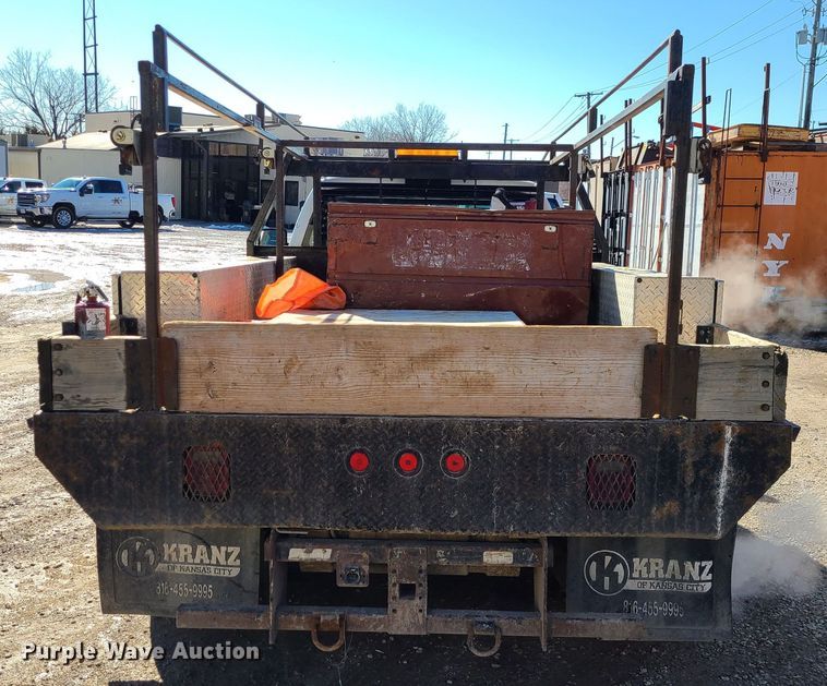 image for item JG9450 2008 Ford F350 Super Duty  flatbed pickup truck