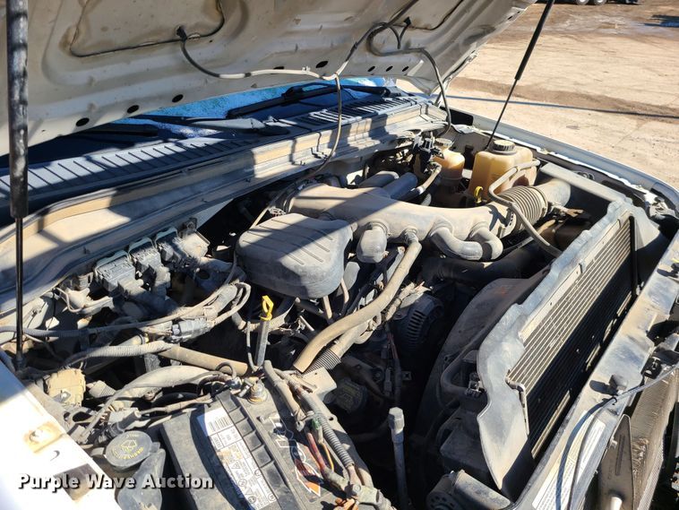 image for item JG9450 2008 Ford F350 Super Duty  flatbed pickup truck