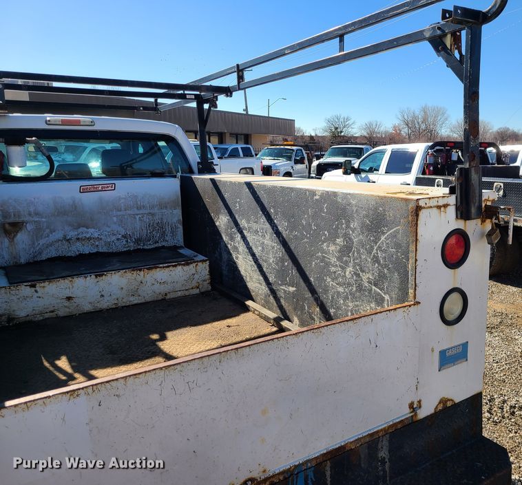 image for item JG9454 2013 Ford F250 Super Duty  Crew Cab utility bed pickup truck