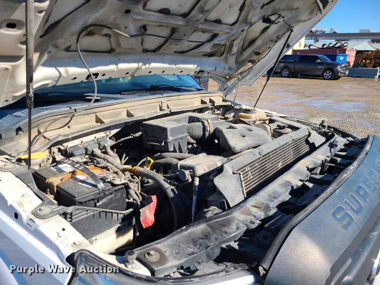 image for item JG9454 2013 Ford F250 Super Duty  Crew Cab utility bed pickup truck