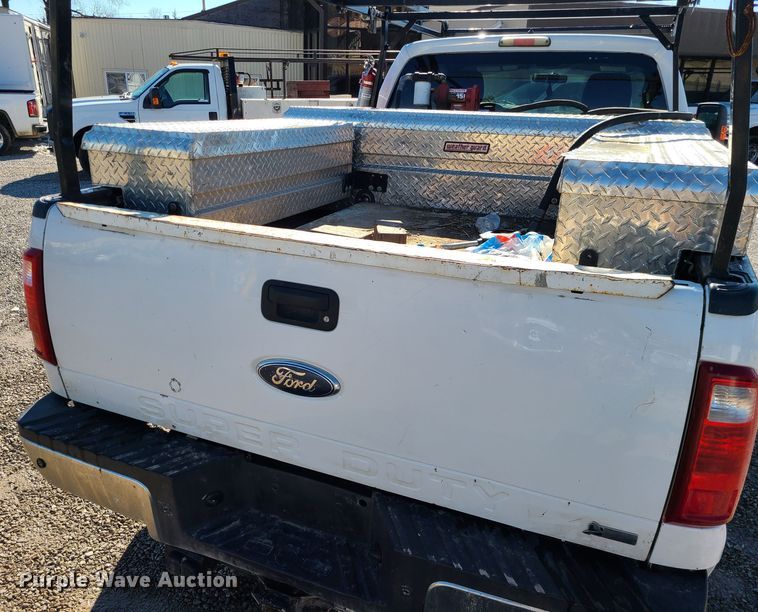 image for item JG9455 2011 Ford F250 Super Duty  SuperCab pickup truck