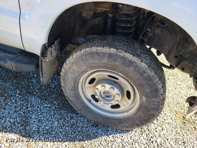 image for item JG9455 2011 Ford F250 Super Duty  SuperCab pickup truck