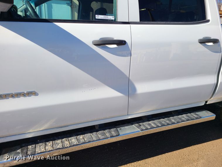 image for item JG9456 2015 GMC Sierra 1500  Crew Cab pickup truck