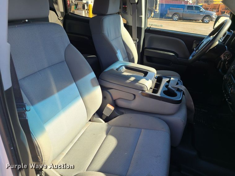 image for item JG9456 2015 GMC Sierra 1500  Crew Cab pickup truck