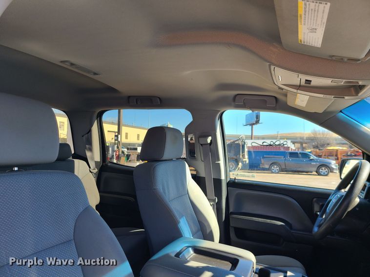 image for item JG9456 2015 GMC Sierra 1500  Crew Cab pickup truck