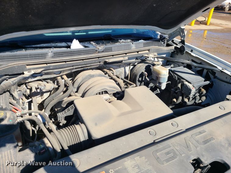 image for item JG9456 2015 GMC Sierra 1500  Crew Cab pickup truck