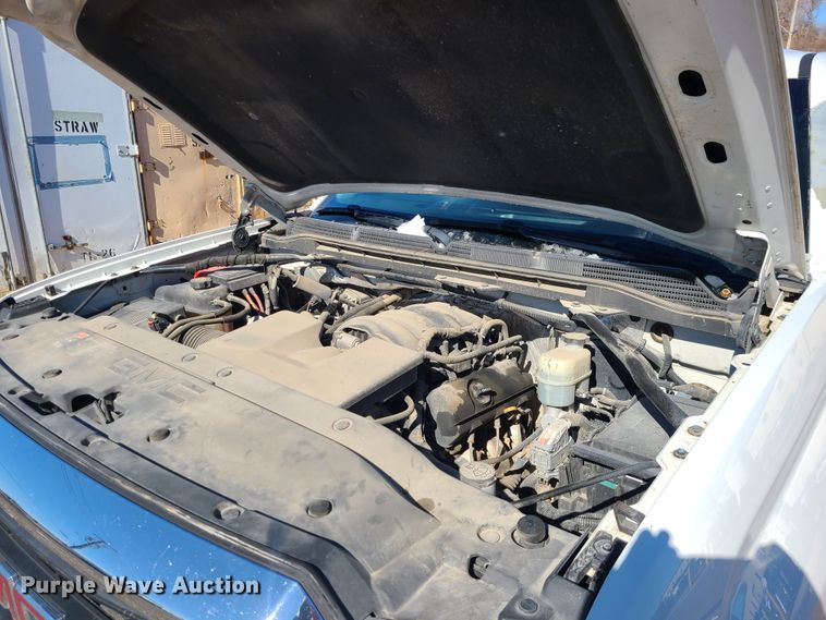 image for item JG9456 2015 GMC Sierra 1500  Crew Cab pickup truck