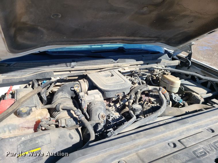 image for item JG9458 2015 GMC Sierra 2500HD  Crew Cab pickup truck