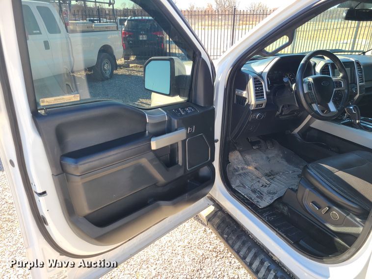 image for item JG9459 2015 Ford F150 XLT  SuperCrew pickup truck