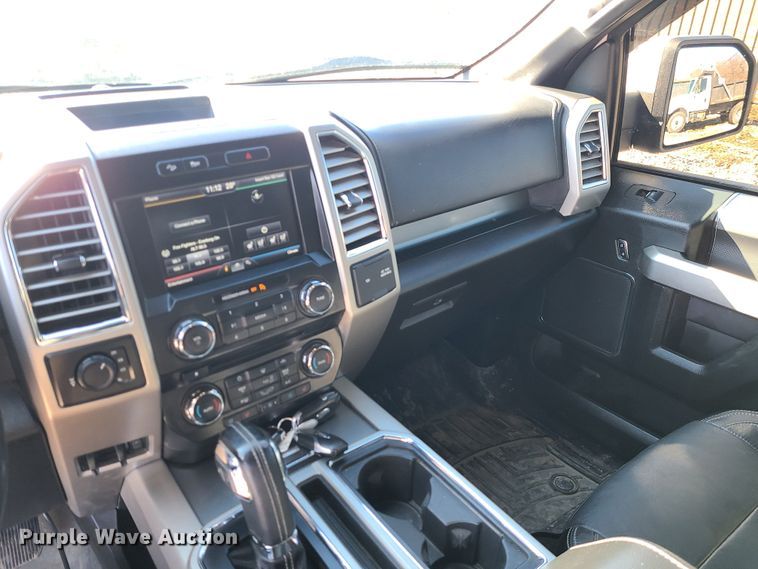 image for item JG9459 2015 Ford F150 XLT  SuperCrew pickup truck