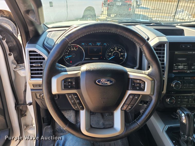 image for item JG9459 2015 Ford F150 XLT  SuperCrew pickup truck