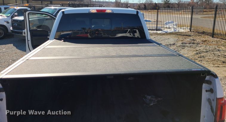 image for item JG9459 2015 Ford F150 XLT  SuperCrew pickup truck