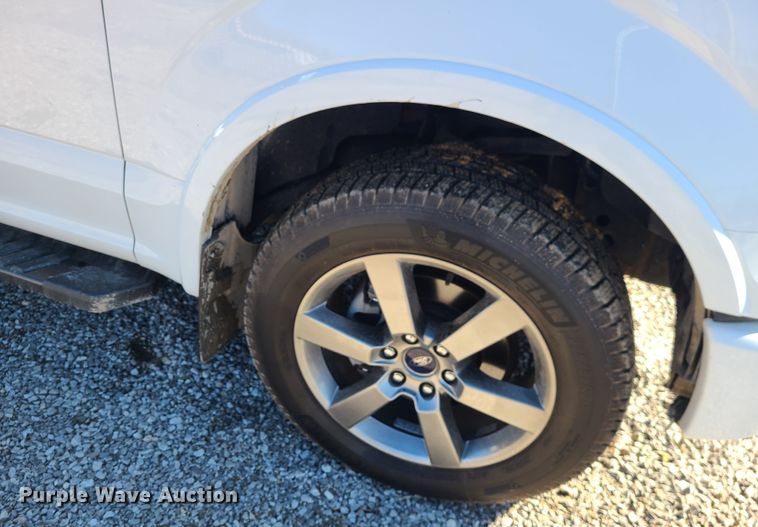 image for item JG9459 2015 Ford F150 XLT  SuperCrew pickup truck