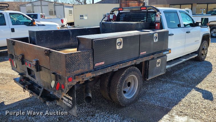 image for item JG9460 2015 GMC Sierra 3500HD  Crew Cab flatbed pickup truck