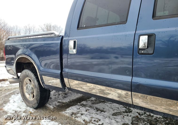 image for item JG9464 2005 Ford F250 Super Duty  Crew Cab pickup truck