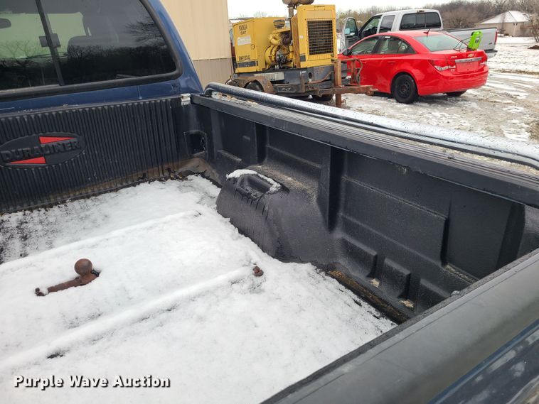 image for item JG9464 2005 Ford F250 Super Duty  Crew Cab pickup truck