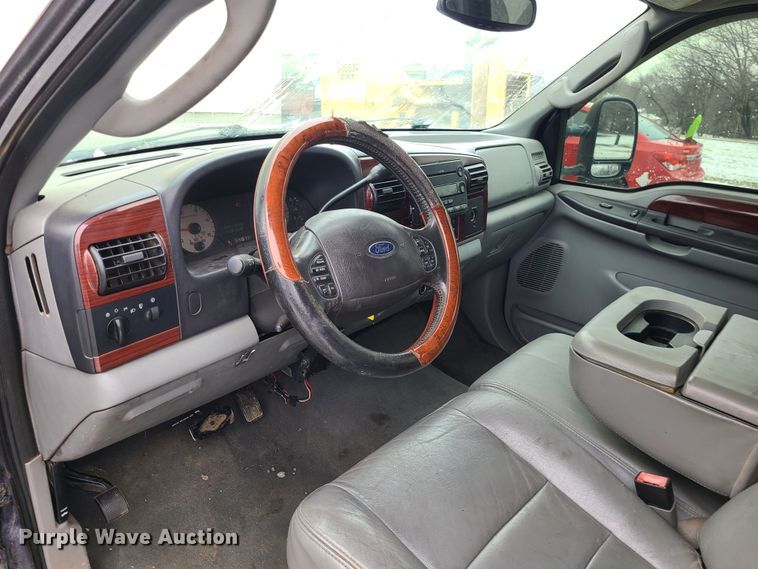 image for item JG9464 2005 Ford F250 Super Duty  Crew Cab pickup truck