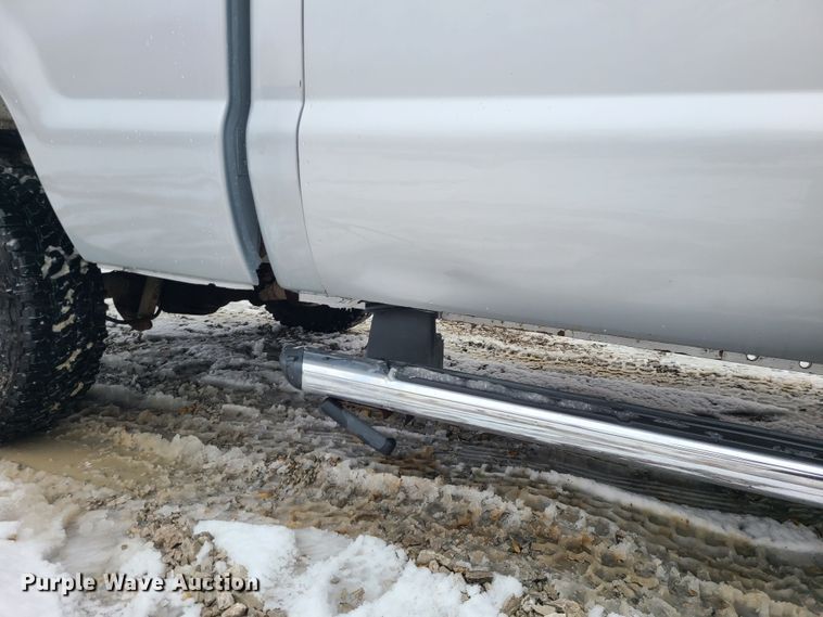 image for item JG9465 2005 Ford F250 Super Duty  Crew Cab pickup truck