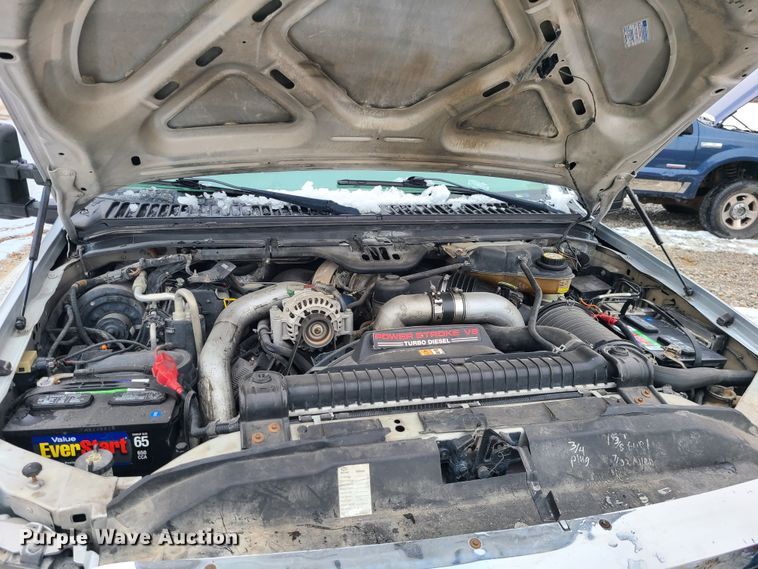 image for item JG9465 2005 Ford F250 Super Duty  Crew Cab pickup truck