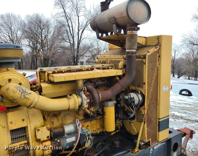 image for item JG9466 Caterpillar SR4  generator