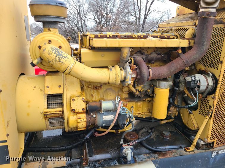 image for item JG9466 Caterpillar SR4  generator